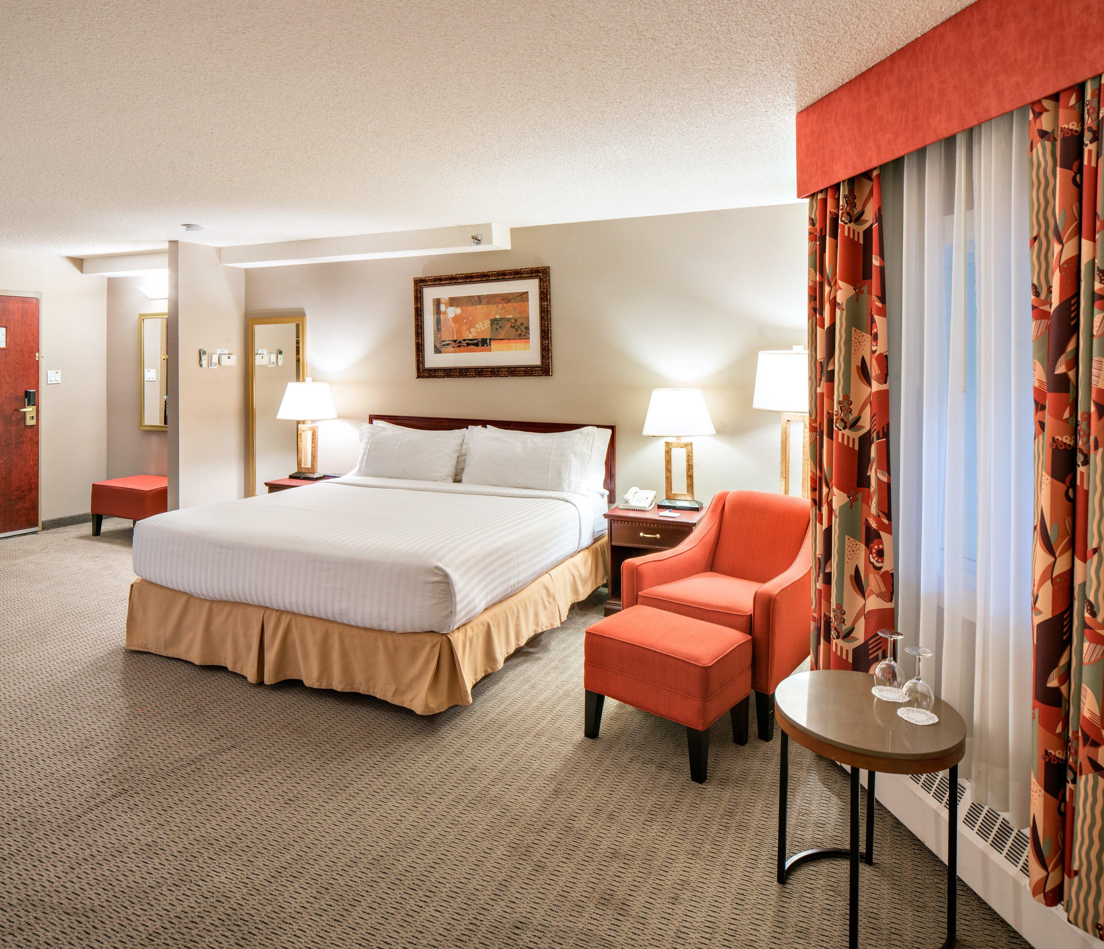 Holiday Inn Express Red Deer By Ihg Екстер'єр фото